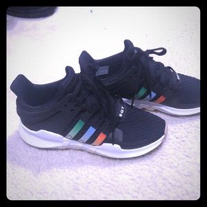 Adidas Sneakers